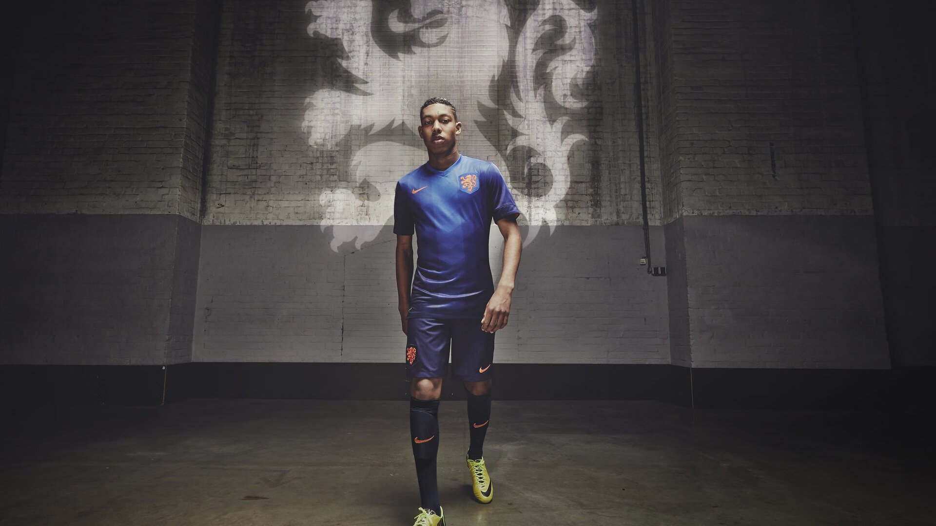 墨西哥队战术调整效果显著，球队士气高，墨西哥联赛传统强队